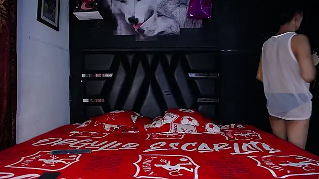 Snapshot of The__Rodriguez chatting on 02/28/25, 02:09 The Rodriguez online show from 02/28/25, 02:09