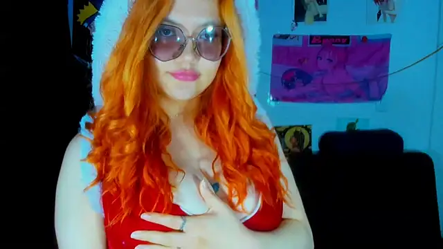 Snapshot of Lily_stone04 chatting on 12/22/24, 08:05 Lily stone04 online show from 12/22/24, 08:05