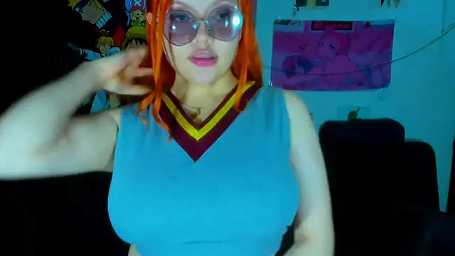 Snapshot of Lily_stone04 chatting on 01/04/25, 06:41 Lily stone04 online show from 01/04/25, 06:41