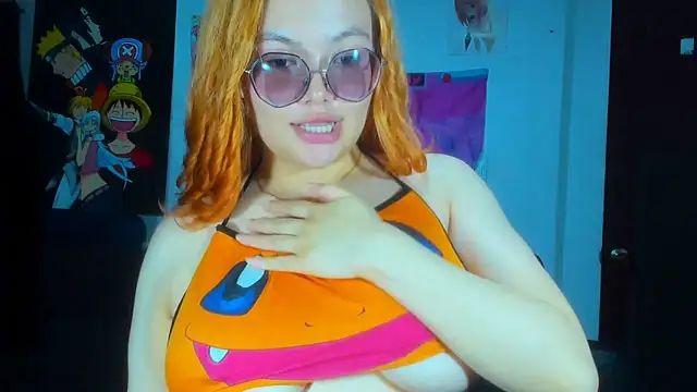 Snapshot of Lily_stone04 chatting on 03/03/25, 07:54 Lily stone04 online show from 03/03/25, 07:54
