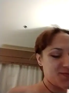 Snapshot of VioletAmaris chatting on 10/29/25, 10:39 VioletAmaris online show from 10/29/25, 10:39