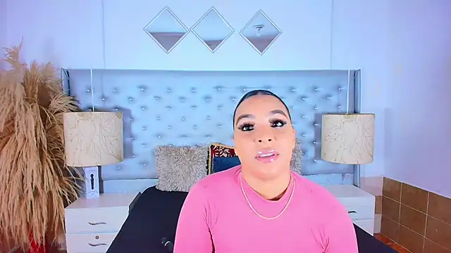 EileenBenzon online show from 10/25/25, 05:15