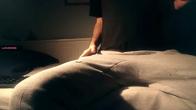 an4y8ot online show from 12/14/24, 03:36