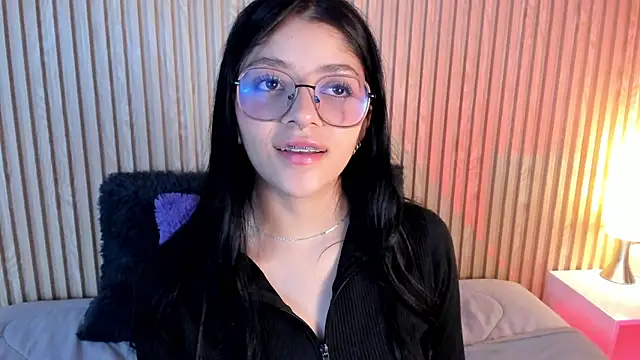 lana dol online show from 09/26/25, 04:22