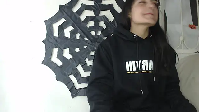 skinny sweet2411 online show from 11/03/25, 05:09