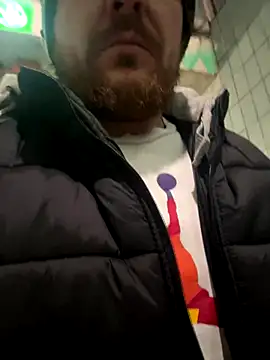 Johny69xo online show from 10/12/25, 03:49