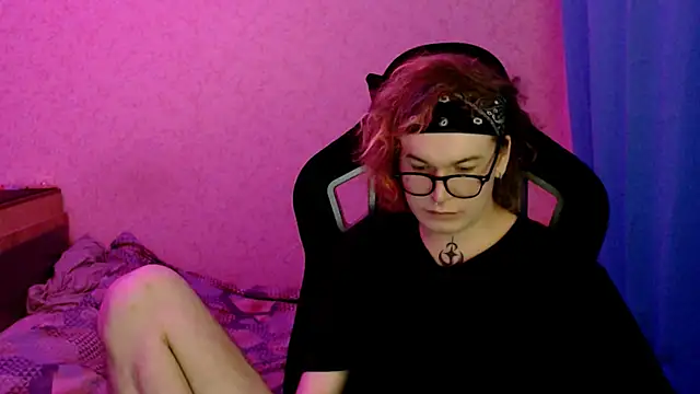 Snapshot of Steve_Mi chatting on 11/06/25, 05:03 Steve Mi online show from 11/06/25, 05:03