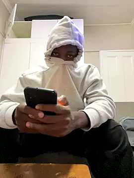 Mischevous T69 online show from 09/28/25, 08:14