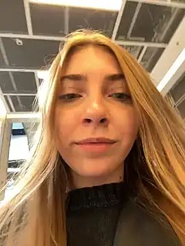 Sunny   Bunny online show from 10/19/25, 12:17