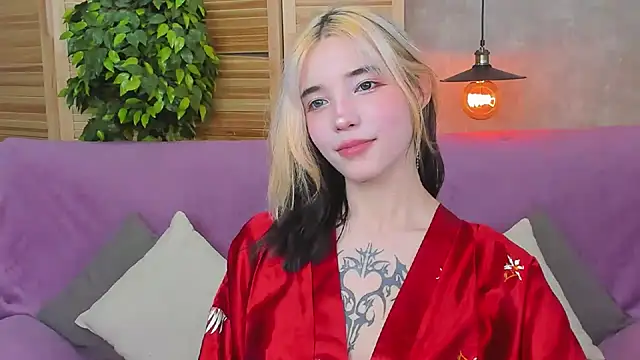 as1an girlfriend online show from 01/14/25, 06:34