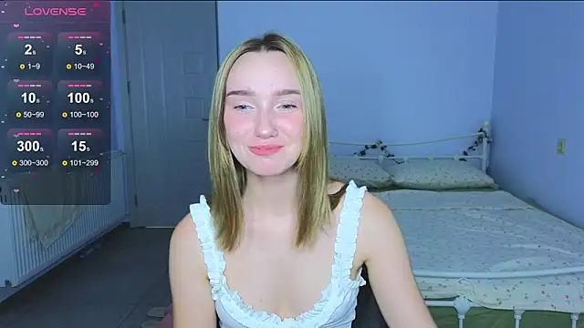 Wild Sophie  online show from 11/15/25, 05:20