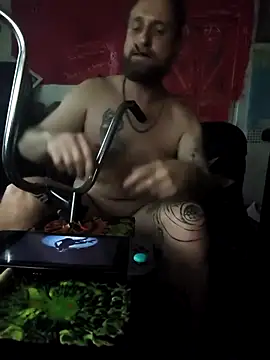 Ozomitro online show from 10/10/25, 03:44