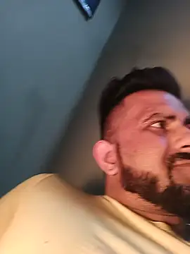 Snapshot of Vickymehra005 chatting on 12/24/24, 07:44 Vickymehra005 online show from 12/24/24, 07:44