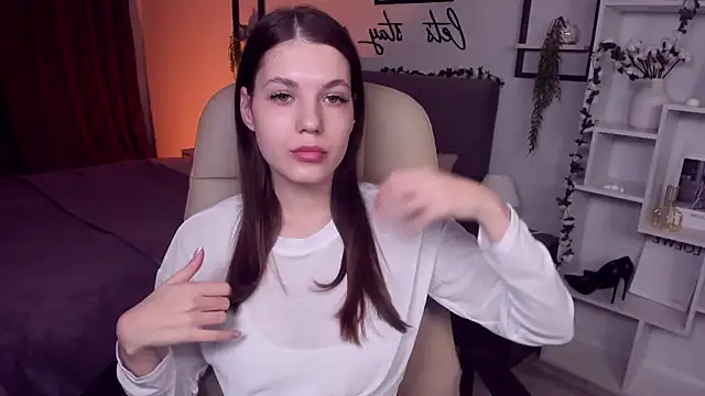 Snapshot of BellaSweetHeart chatting on 02/03/25, 03:38 BellaSweetHeart online show from 02/03/25, 03:38