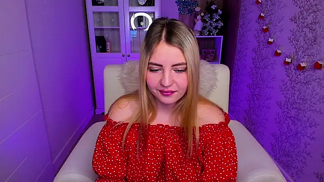 Snapshot of Ashley_Rous chatting on 01/10/25, 04:44 Ashley Rous online show from 01/10/25, 04:44