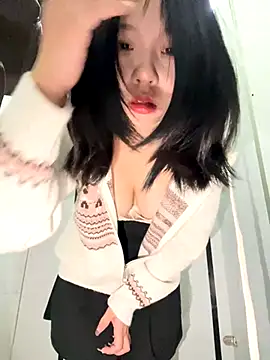 Snapshot of Xixi-Gala chatting on 12/06/24, 04:58 Xixi-Gala online show from 12/06/24, 04:58