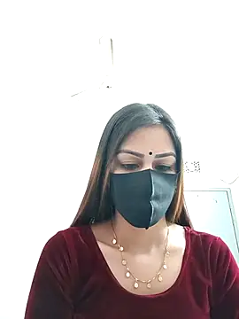 Tisha-01 online show from 11/19/25, 12:43