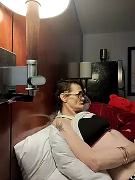 ivylee31 online show from 01/12/25, 01:21