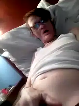 ivylee31 online show from 01/19/25, 10:06