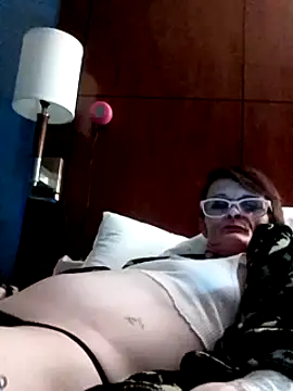 ivylee31 online show from 01/20/25, 07:15