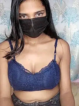 Snapshot of Indian_lovly chatting on 03/10/25, 01:10 Indian lovly online show from 03/10/25, 01:10