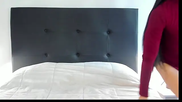 Snapshot of Skyler__blue4 chatting on 01/11/25, 12:40 Skyler blue4 online show from 01/11/25, 12:40