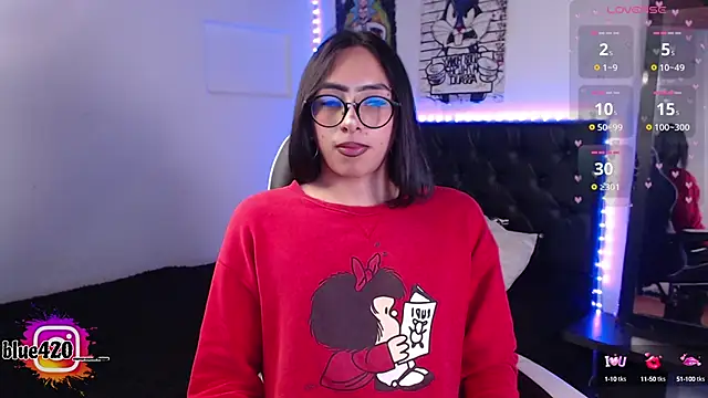 Snapshot of Skyler__blue4 chatting on 10/12/25, 10:42 Skyler blue4 online show from 10/12/25, 10:42