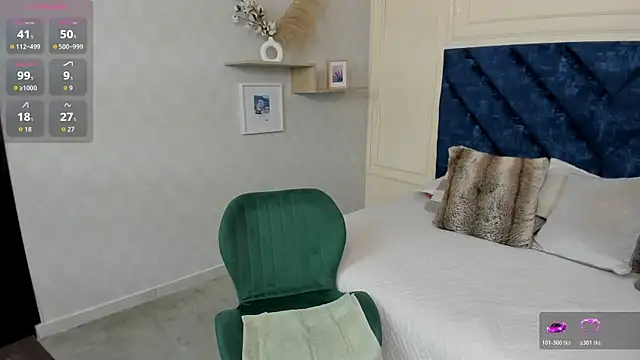 Charlotte Mayer online show from 10/17/25, 11:24