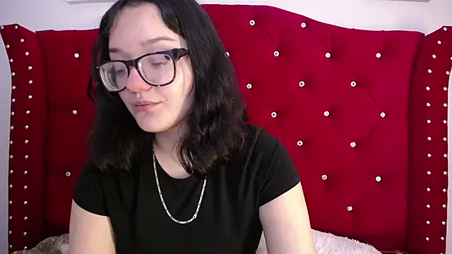 Snapshot of charlotte1-ls chatting on 02/12/25, 12:48 charlotte1-ls online show from 02/12/25, 12:48