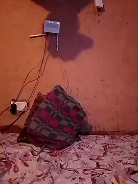 Snapshot of QUEEN-NAIMA chatting on 11/18/25, 10:41 QUEEN-NAIMA online show from 11/18/25, 10:41