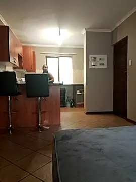 thicktash online show from 02/20/25, 12:04