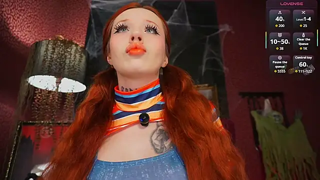 poisonivy  online show from 10/29/25, 05:42