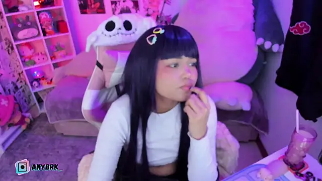 Snapshot of anyburkee chatting on 10/08/25, 01:47 anyburkee online show from 10/08/25, 01:47