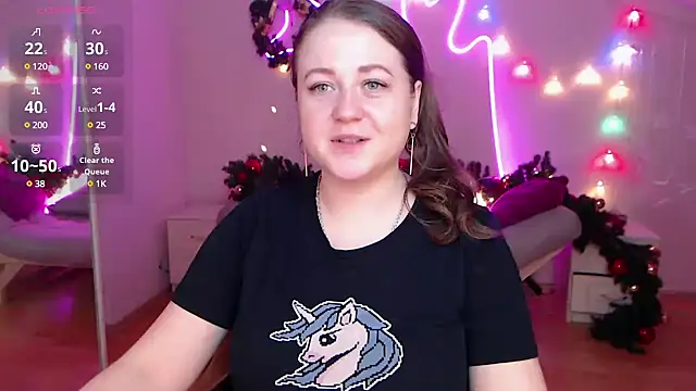 Snapshot of LizzyShine chatting on 01/06/25, 05:49 LizzyShine online show from 01/06/25, 05:49