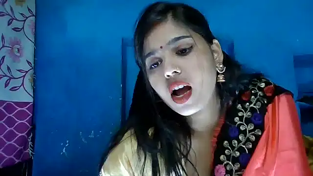 Snapshot of Sweet-Rani chatting on 01/14/25, 12:35 Sweet-Rani online show from 01/14/25, 12:35