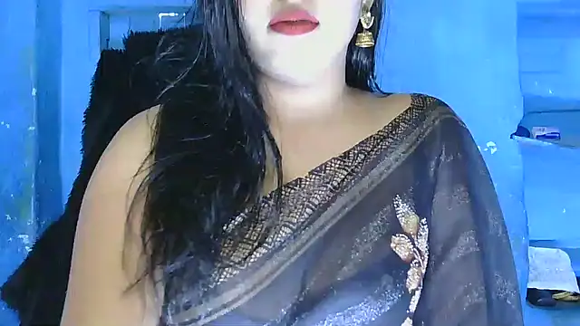 Snapshot of Sweet-Rani chatting on 01/15/25, 09:45 Sweet-Rani online show from 01/15/25, 09:45