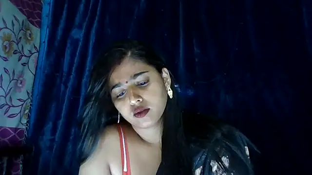 Snapshot of Sweet-Rani chatting on 03/18/25, 09:09 Sweet-Rani online show from 03/18/25, 09:09