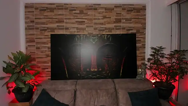 Snapshot of emilyfitness chatting on 10/24/25, 03:03 emilyfitness online show from 10/24/25, 03:03