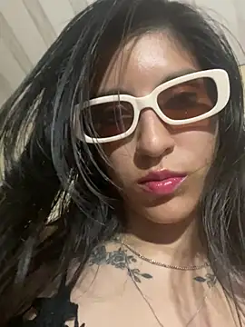 Snapshot of Sweett_Sarita chatting on 02/14/25, 04:47 Sweett Sarita online show from 02/14/25, 04:47