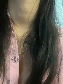 Snapshot of Sweett_Sarita chatting on 02/28/25, 06:10 Sweett Sarita online show from 02/28/25, 06:10