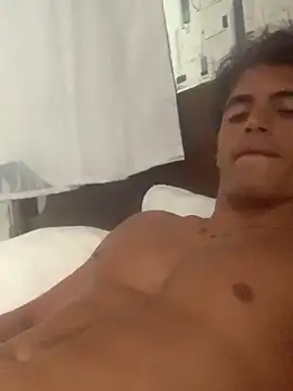 Babzinho  online show from 11/02/25, 01:13