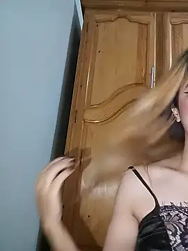 barbieelove online show from 01/12/25, 10:12