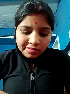 Snapshot of Nisha_Cute chatting on 02/05/25, 03:45 Nisha Cute online show from 02/05/25, 03:45