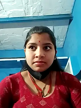 Snapshot of Nisha_Cute chatting on 03/11/25, 01:05 Nisha Cute online show from 03/11/25, 01:05