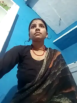 Nisha Cute online show from 10/15/25, 11:49