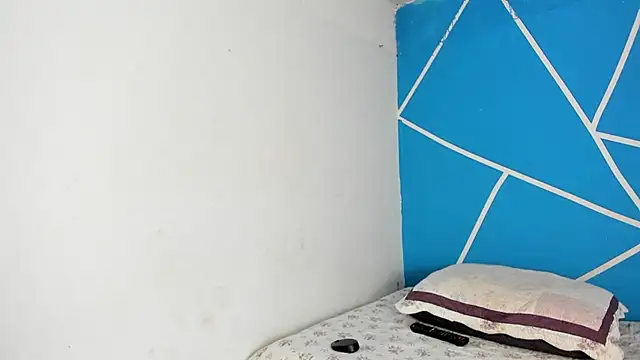 britny clouds online show from 02/12/25, 01:06