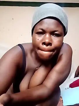 Snapshot of Danny_lady chatting on 11/11/25, 08:25 Danny lady online show from 11/11/25, 08:25