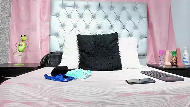 veneno hot online show from 11/13/25, 01:10