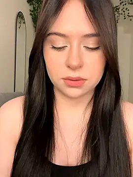 Snapshot of _SweetCandyy chatting on 10/18/25, 07:14 SweetCandyy online show from 10/18/25, 07:14