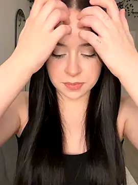 Snapshot of _SweetCandyy chatting on 10/23/25, 07:34 SweetCandyy online show from 10/23/25, 07:34